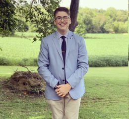 52C92C97-9D11-4C03-A004-8B4DD583B67E