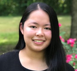 A photo of Rachelle Holbrook