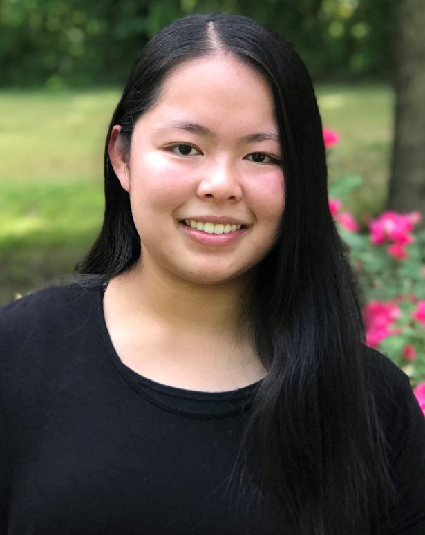 A photo of Rachelle Holbrook