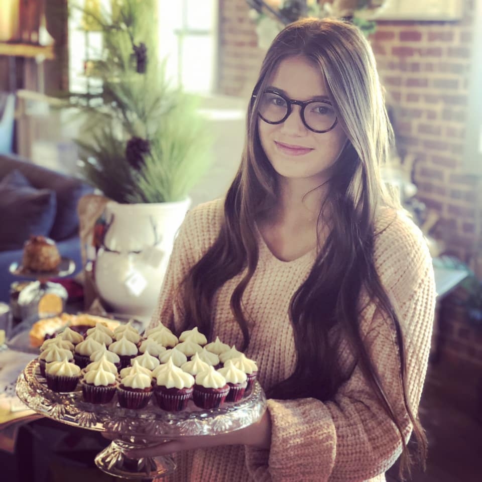 77378211_10216332732255066_710976886041214976_n