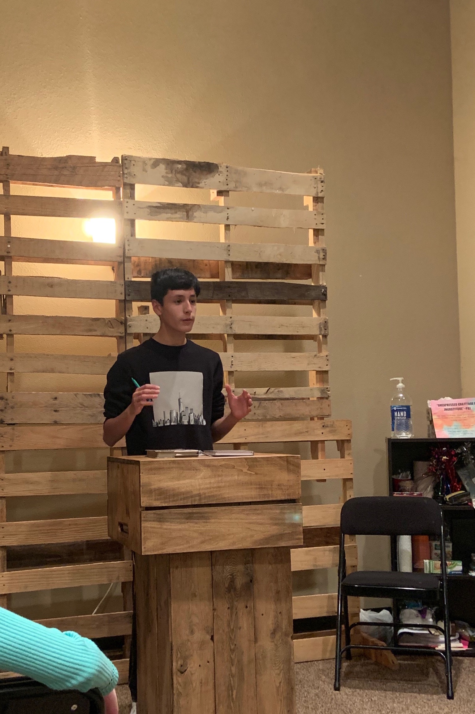 DF4FA742-43B5-4F55-81B6-07C09454289A