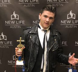 EEA98812-3DC3-427A-9C76-173F60A48A0A